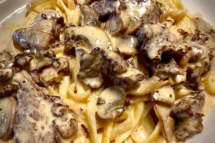 SteakMushroomAlfredo